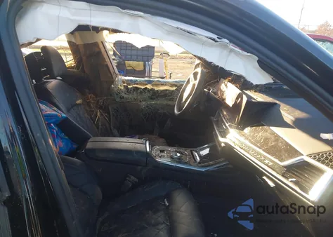 2023 BMW X7 xDrive40I z USA, uszkodzony, nr VIN 5UX23EM04P9P25435